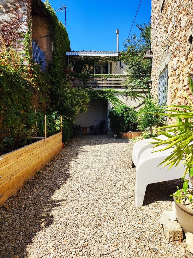Villa La Maison De Lavagne Argelliers Exterior foto